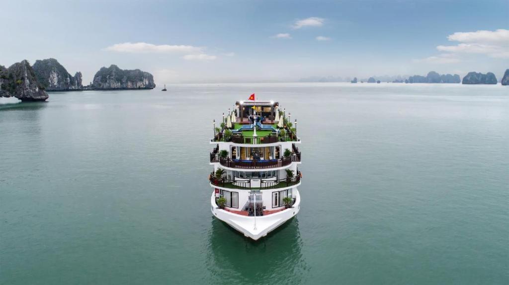 Thu Thuy Cruise - Travel 호텔 Chan Chau 외부 사진